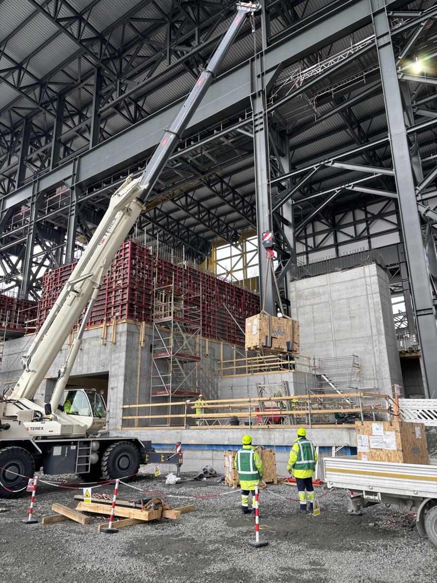 Site supervision at the Boden green steel plant